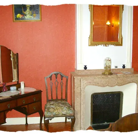 Maison St Georges Oda ve Kahvaltı Coursan