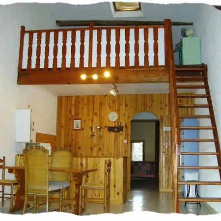 Oda ve Kahvaltı Maison St Georges Coursan