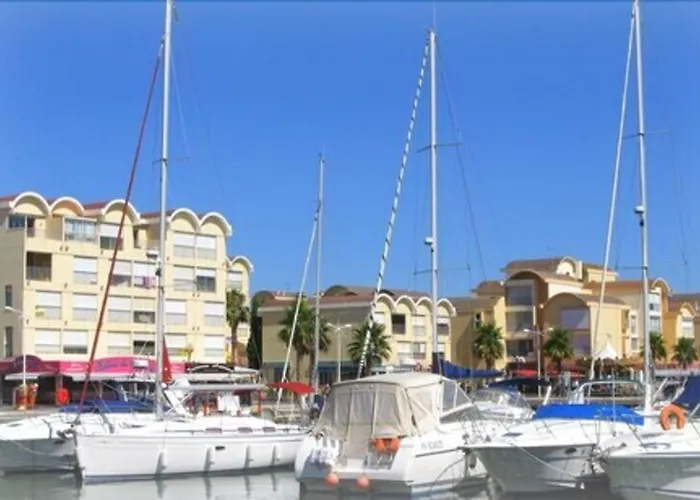 فندق مبيت وإفطار Maison St Georges 3*