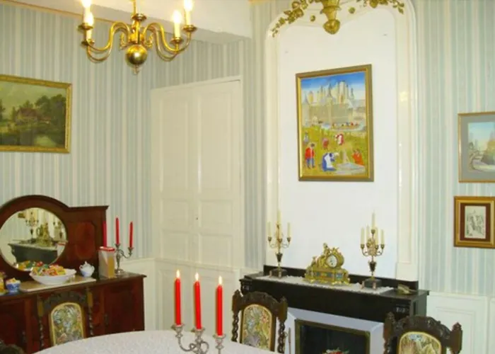 Maison St Georges فندق مبيت وإفطار Coursan